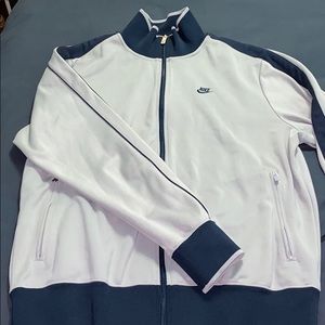 Men’s Nike Zip Up!